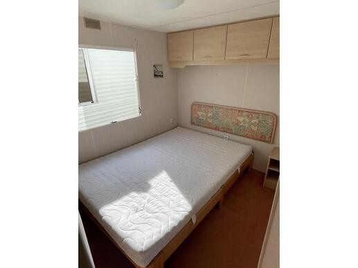 Arronbrook Second home  900