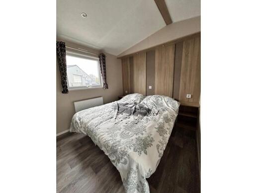 Chalet Sunny 11.0 x 3.70 3 bedrooms