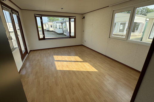 AMS 1000  Paris