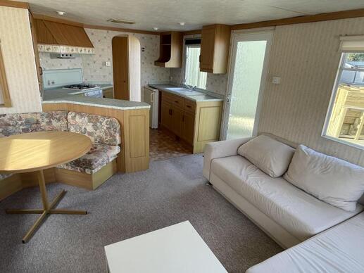 Arronbrook Second home  900