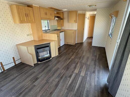 Arronbrook 2 bedrooms 9x3meters
